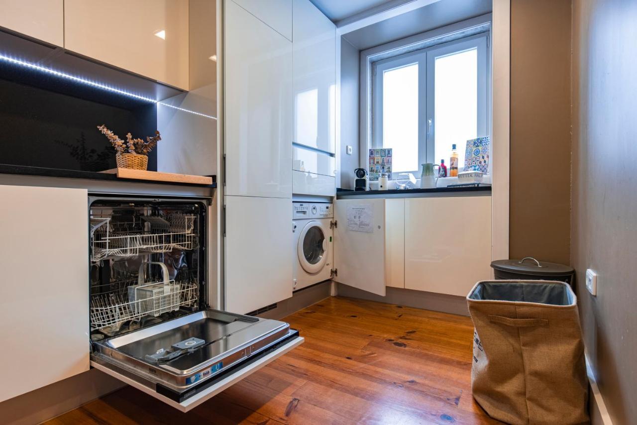Charming & Cosy Apartment ลิสบอน ภายนอก รูปภาพ