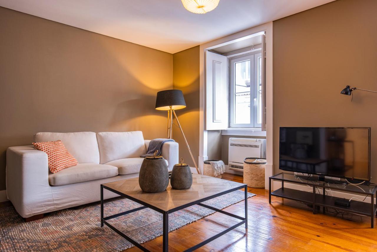 Charming & Cosy Apartment ลิสบอน ภายนอก รูปภาพ